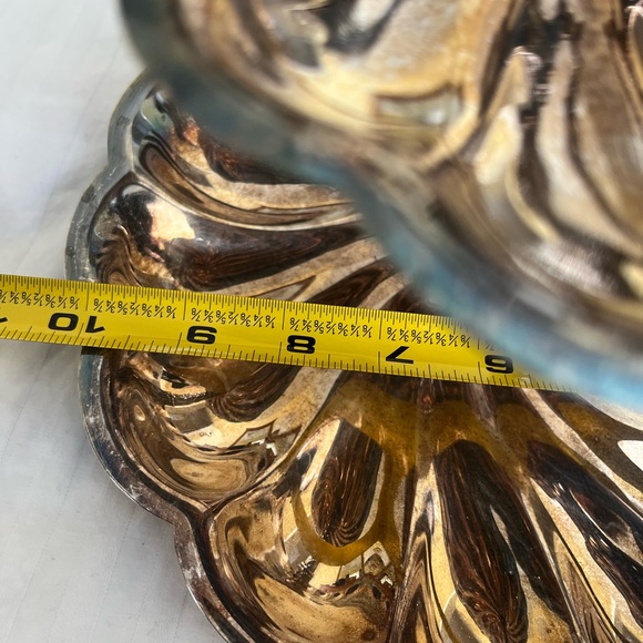 Elegant Gold Two-Tier Serving Tray - Picture 6 of 7